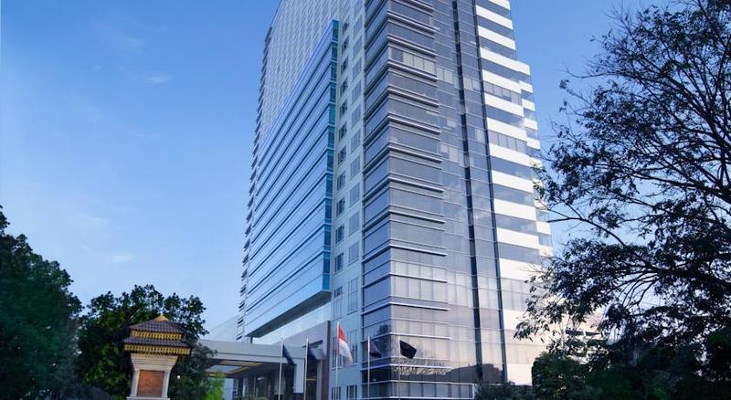 Jw Marriott Hotel Medan Exterior photo