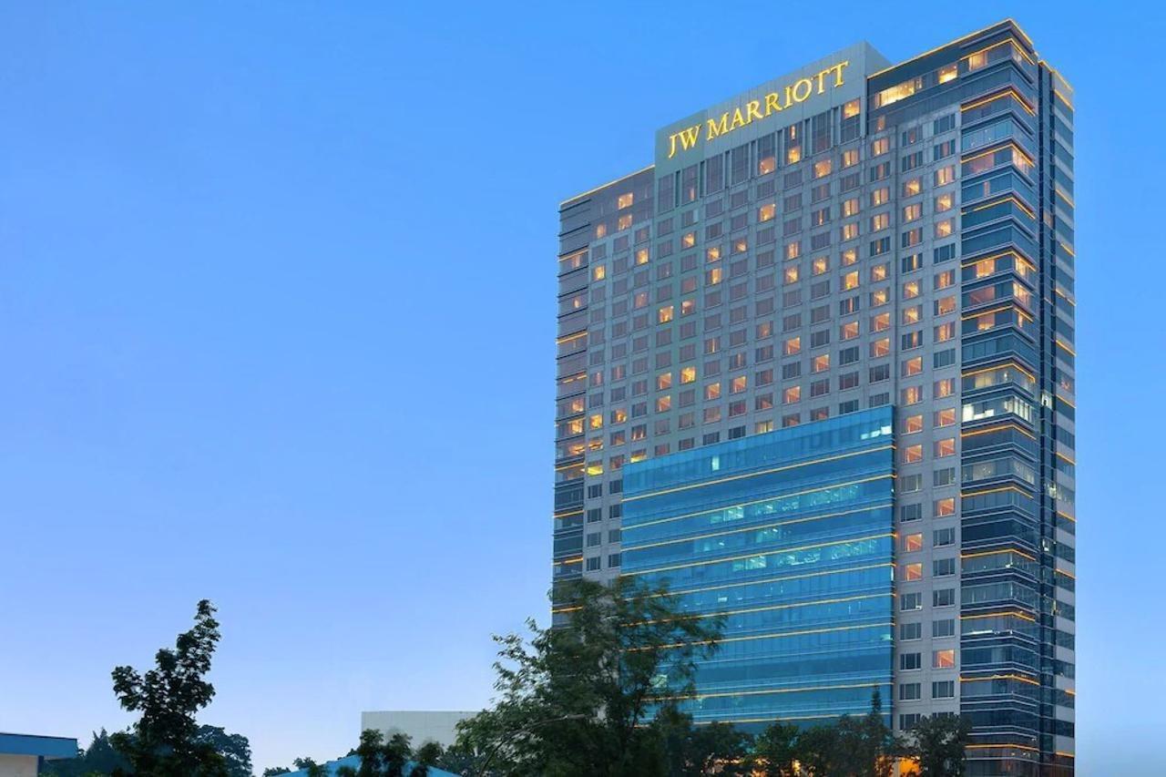 Jw Marriott Hotel Medan Exterior photo